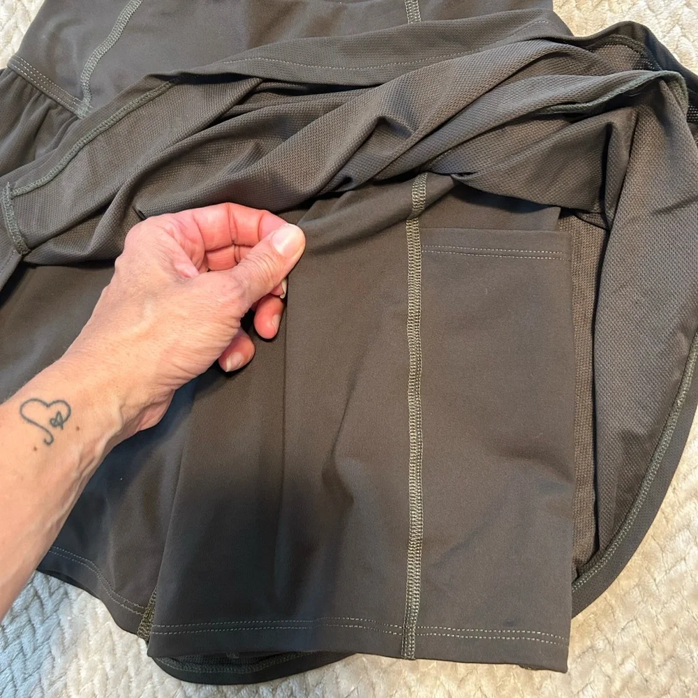 Alphalete gym skort - Picture 5 of 5